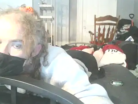 Valarie83 online show from January 25, 12:48 am