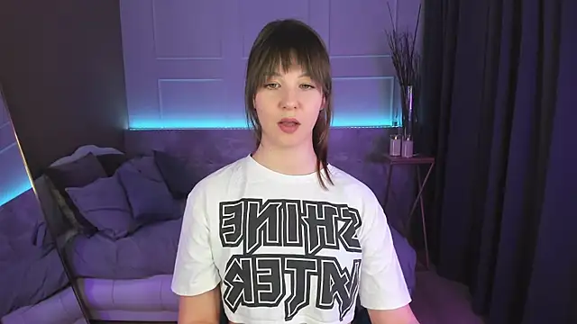 ElizaMild online show from February 23, 4:35 pm