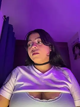 Snapshot of Naiara_sex chatting on February 24, 11:08 am Naiara sex online show from February 24, 11:08 am