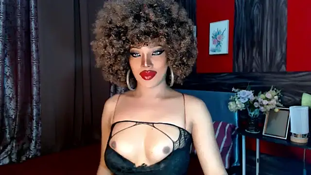 Snapshot of trixxielicious chatting on January 23, 1:56 pm trixxielicious online show from January 23, 1:56 pm