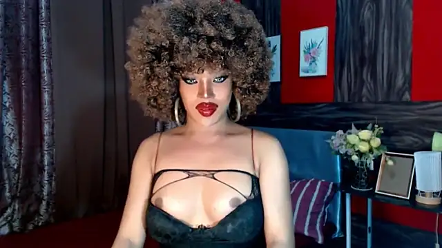 Snapshot of trixxielicious chatting on January 23, 8:45 pm trixxielicious online show from January 23, 8:45 pm