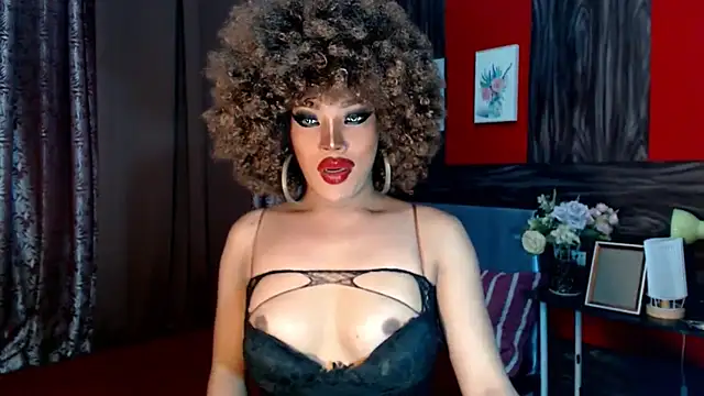 Snapshot of trixxielicious chatting on January 24, 1:57 pm trixxielicious online show from January 24, 1:57 pm