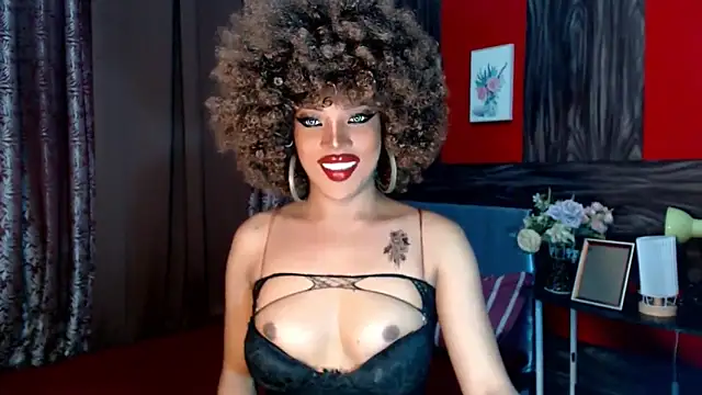 Snapshot of trixxielicious chatting on January 25, 1:41 pm trixxielicious online show from January 25, 1:41 pm