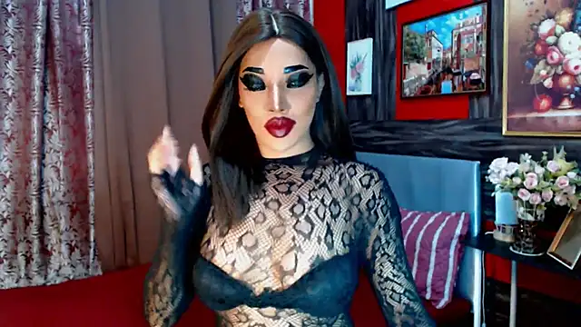 Snapshot of trixxielicious chatting on March 6, 5:24 am trixxielicious online show from March 6, 5:24 am