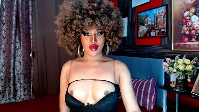 Snapshot of trixxielicious chatting on March 7, 10:02 am trixxielicious online show from March 7, 10:02 am