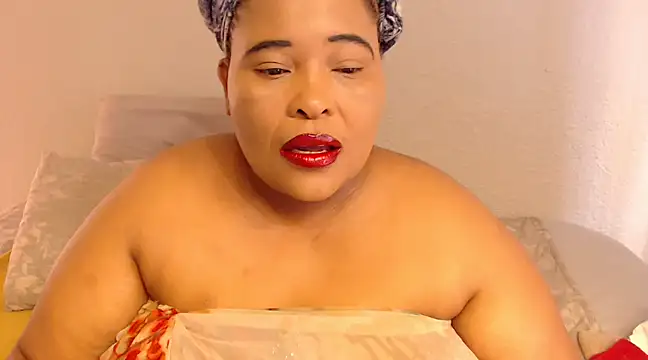 Snapshot of zandile chatting on January 24, 7:30 am zandile online show from January 24, 7:30 am