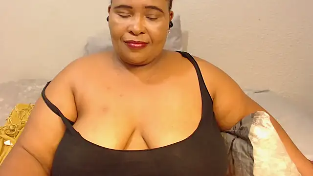 Snapshot of zandile chatting on January 26, 9:51 pm zandile online show from January 26, 9:51 pm