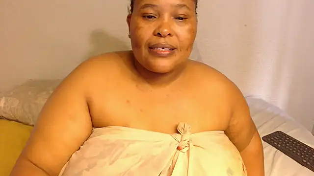Snapshot of zandile chatting on January 27, 3:39 pm zandile online show from January 27, 3:39 pm