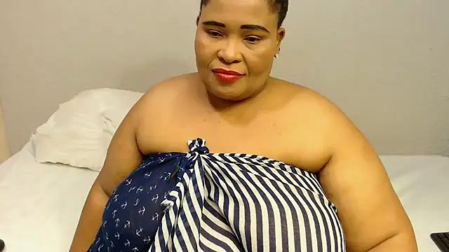 Snapshot of zandile chatting on October 4, 6:17 pm zandile online show from October 4, 6:17 pm