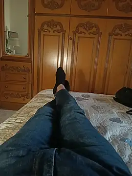 Snapshot of Bobby967 chatting on November 21, 1:10 pm Bobby967 online show from November 21, 1:10 pm