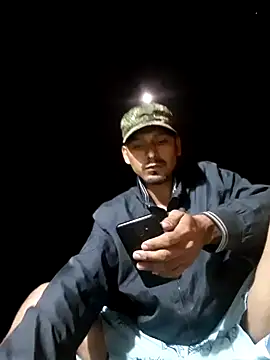 Sirius 5 online show from December 13, 3:38 am