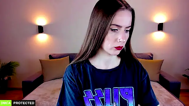 TheWoman   online show from September 17, 12:51 pm