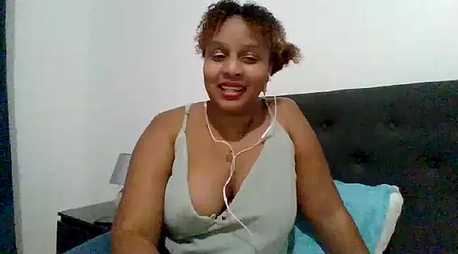 Nathyjess195 online show from December 12, 6:21 pm