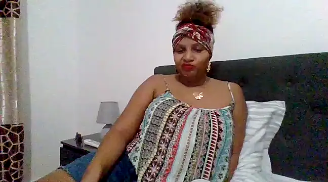 Nathyjess195 online show from January 3, 12:43 am