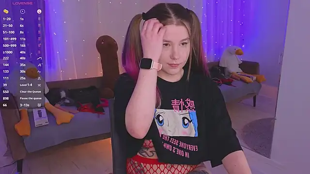 Mira Falls online show from March 30, 6:03 am