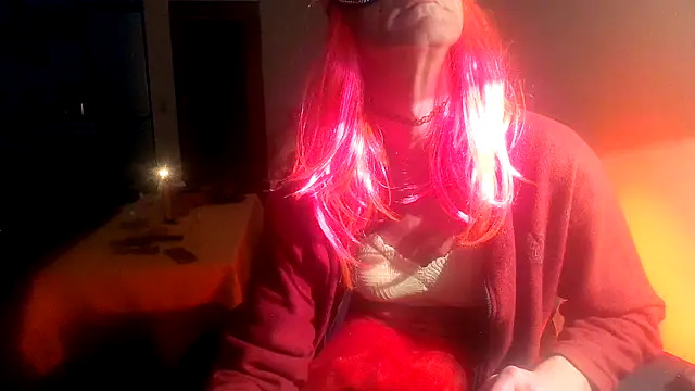 Snapshot of Python43 chatting on February 3, 9:39 pm Python43 online show from February 3, 9:39 pm