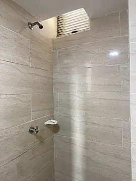 Shantal Lovee online show from February 7, 7:39 pm