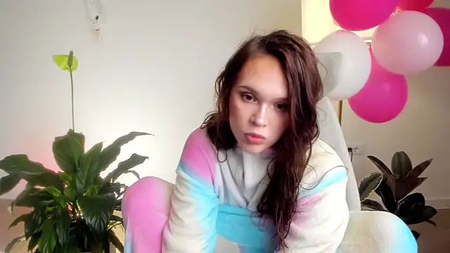 Snapshot of Pokemeboy chatting on March 5, 3:51 pm Pokemeboy online show from March 5, 3:51 pm