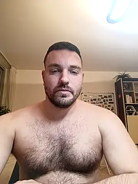 Snapshot of PowerToes chatting on December 16, 8:36 pm PowerToes online show from December 16, 8:36 pm