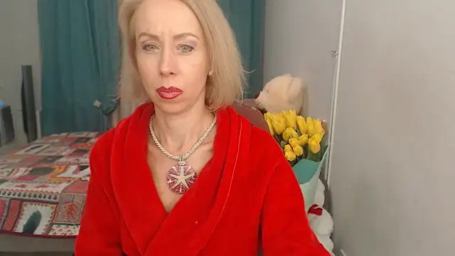 LuxuryNika online show from March 8, 8:57 pm