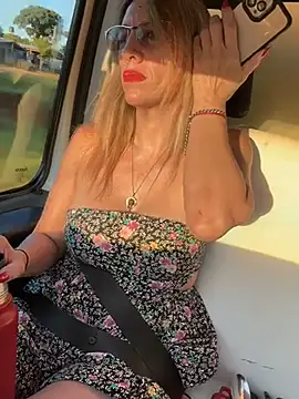 Gatitacarlita online show from January 2, 10:11 pm