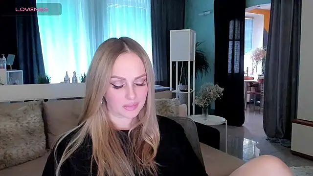 Libby Nora online show from February 10, 1:01 pm