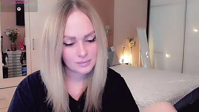 Libby Nora online show from February 24, 9:40 am