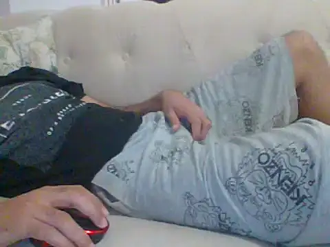 Snapshot of egyman2017 chatting on January 5, 9:14 pm egyman2017 online show from January 5, 9:14 pm