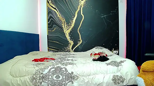 FlirtDeea online show from April 3, 3:04 am