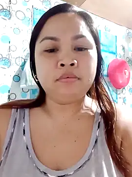 XXLorie 02 online show from March 5, 10:44 am