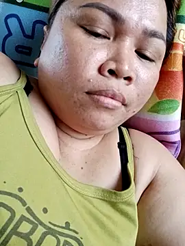 XXLorie 02 online show from September 22, 5:42 am