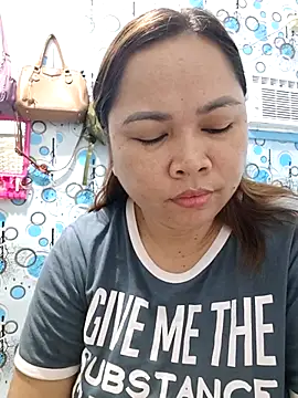 XXLorie 02 online show from May 21, 10:28 pm