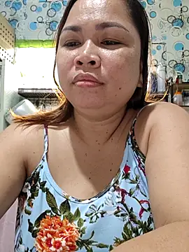 XXLorie 02 online show from June 16, 11:29 pm