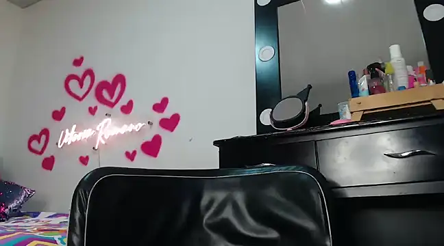 vittoriaromano online show from March 23, 12:58 am