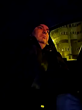 Snapshot of Andrew1900529 chatting on January 23, 5:13 am Andrew1900529 online show from January 23, 5:13 am