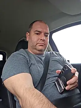 Snapshot of Andrew1900529 chatting on February 27, 1:38 pm Andrew1900529 online show from February 27, 1:38 pm