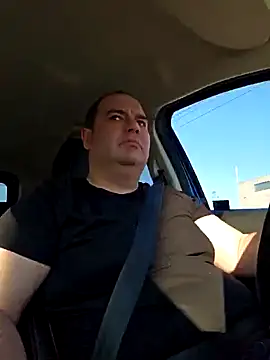 Snapshot of Andrew1900529 chatting on March 5, 2:45 pm Andrew1900529 online show from March 5, 2:45 pm