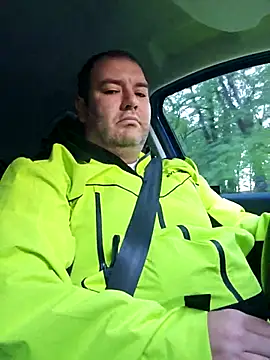 Snapshot of Andrew1900529 chatting on October 2, 5:14 am Andrew1900529 online show from October 2, 5:14 am