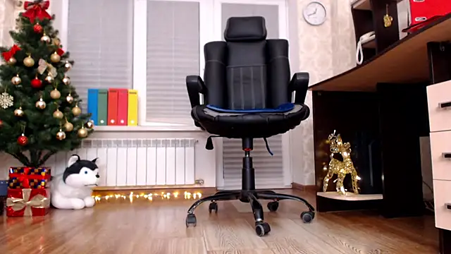 CassieDonald online show from December 24, 9:44 pm