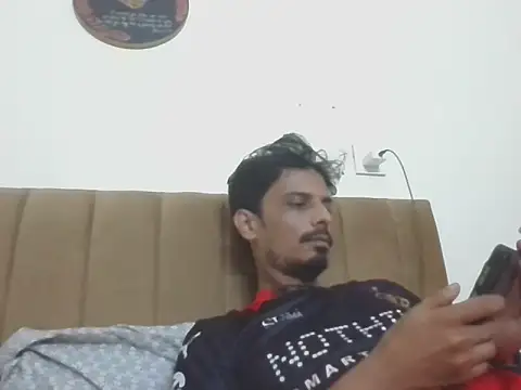 Snapshot of Talha266 chatting on May 31, 8:21 pm Talha266 online show from May 31, 8:21 pm