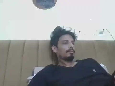 Snapshot of Talha266 chatting on June 9, 6:19 pm Talha266 online show from June 9, 6:19 pm
