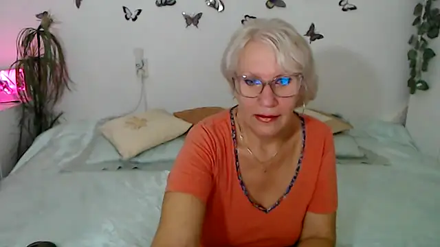 Snapshot of Ghertrude52 chatting on September 11, 2:44 am Ghertrude52 online show from September 11, 2:44 am