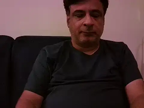 Snapshot of desipapaxxx chatting on February 19, 7:59 pm desipapaxxx online show from February 19, 7:59 pm