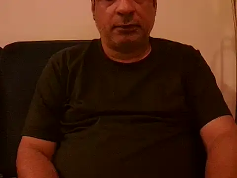 Snapshot of desipapaxxx chatting on February 23, 1:46 am desipapaxxx online show from February 23, 1:46 am