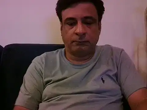 Snapshot of desipapaxxx chatting on February 25, 6:20 pm desipapaxxx online show from February 25, 6:20 pm