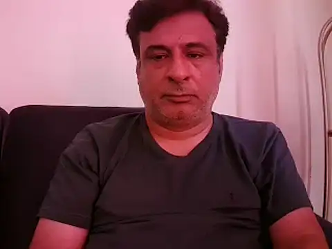 Snapshot of desipapaxxx chatting on March 14, 11:34 am desipapaxxx online show from March 14, 11:34 am