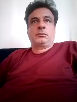 Snapshot of desipapaxxx chatting on March 23, 8:15 am desipapaxxx online show from March 23, 8:15 am