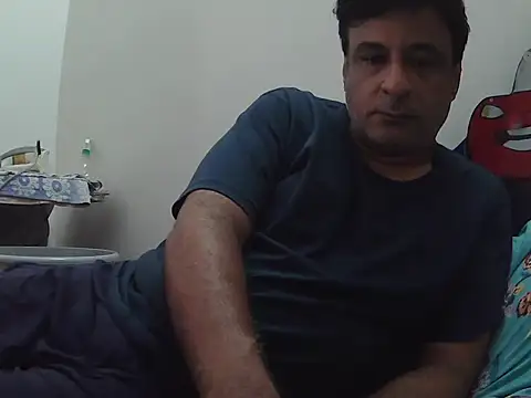 Snapshot of desipapaxxx chatting on September 14, 4:55 am desipapaxxx online show from September 14, 4:55 am