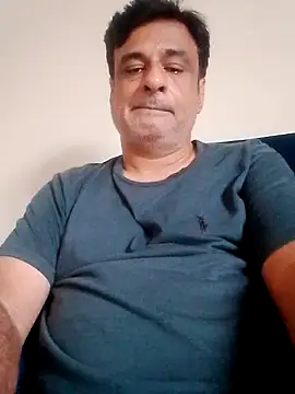 Snapshot of desipapaxxx chatting on September 19, 12:50 pm desipapaxxx online show from September 19, 12:50 pm