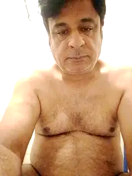 Snapshot of desipapaxxx chatting on September 27, 8:58 pm desipapaxxx online show from September 27, 8:58 pm